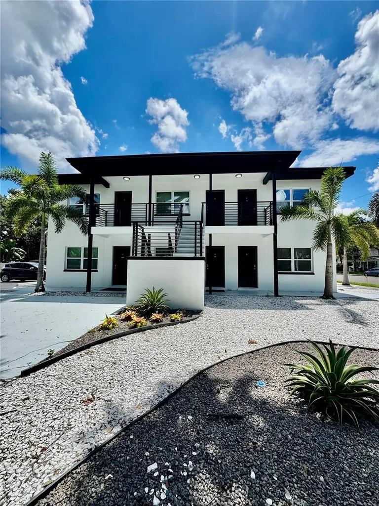 1921 Dr Martin Luther King Jr Street N St Petersburg FL 33704