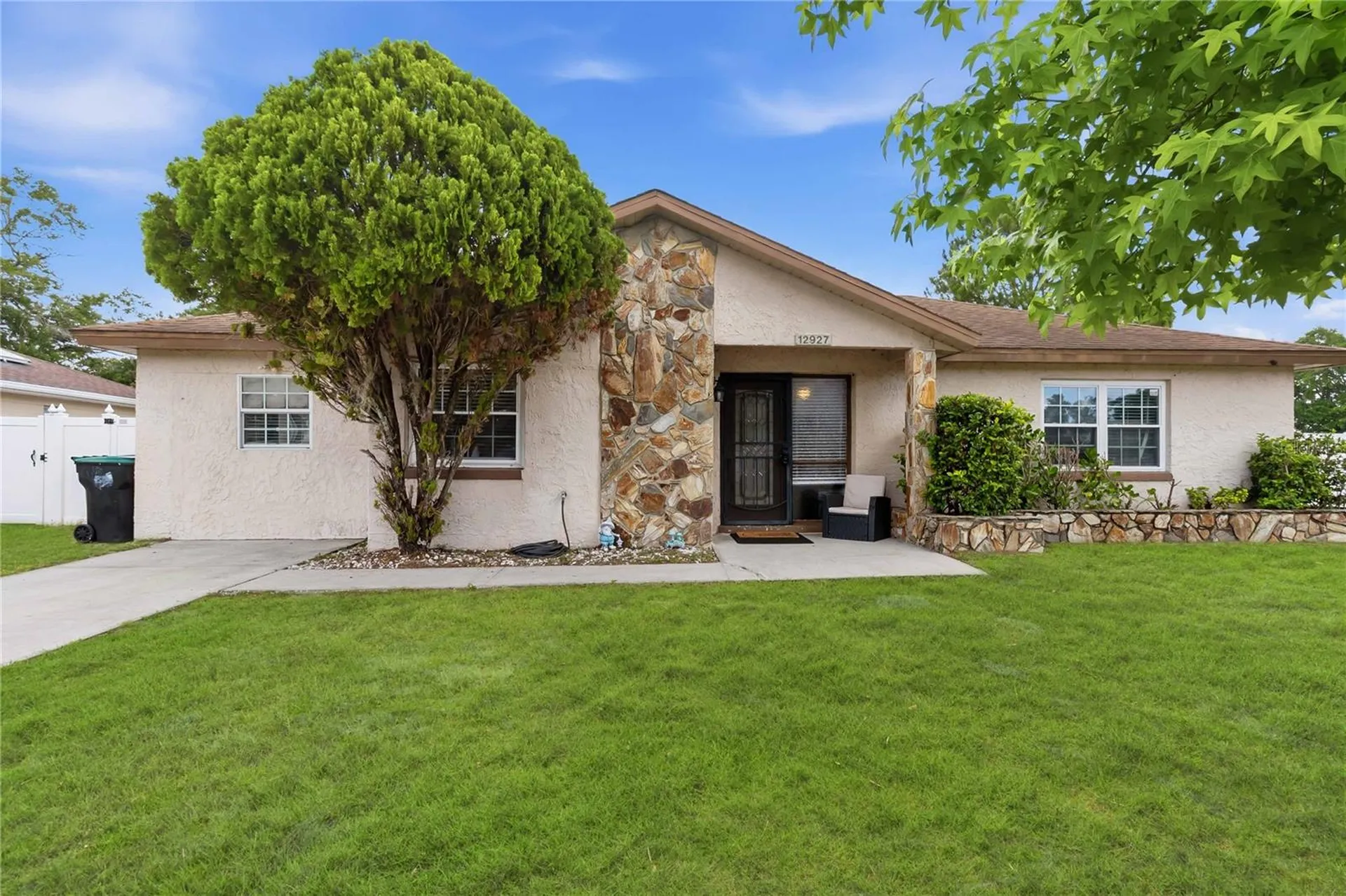 12927 Montana Woods Lane Orlando FL 32824
