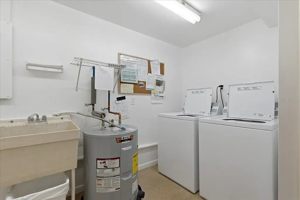 401 Mariner Drive Tarpon Springs FL 34689