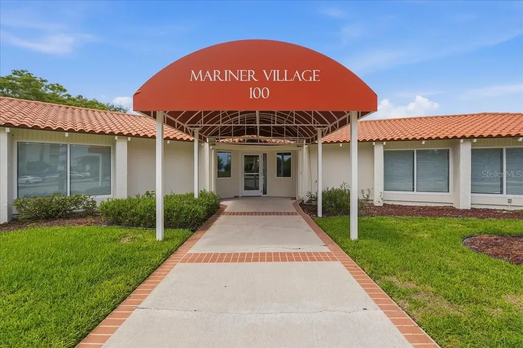 401 Mariner Drive Tarpon Springs FL 34689