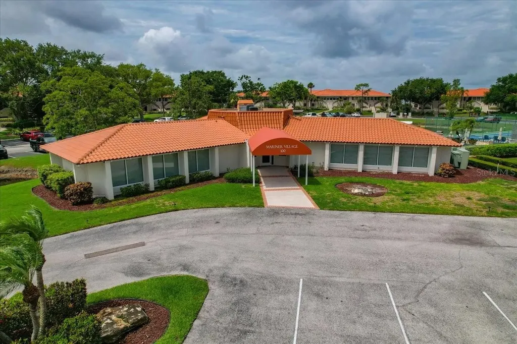 401 Mariner Drive Tarpon Springs FL 34689