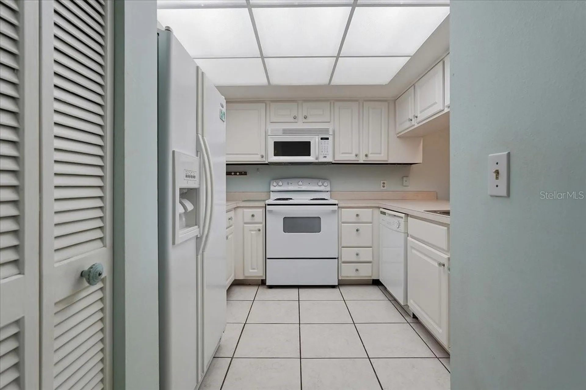 401 Mariner Drive Tarpon Springs FL 34689