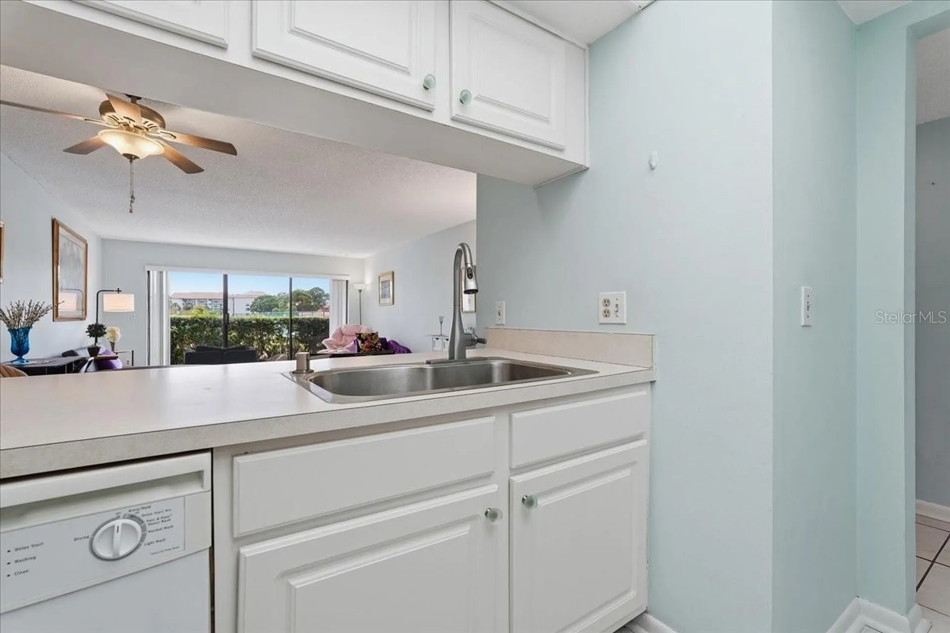 401 Mariner Drive Tarpon Springs FL 34689