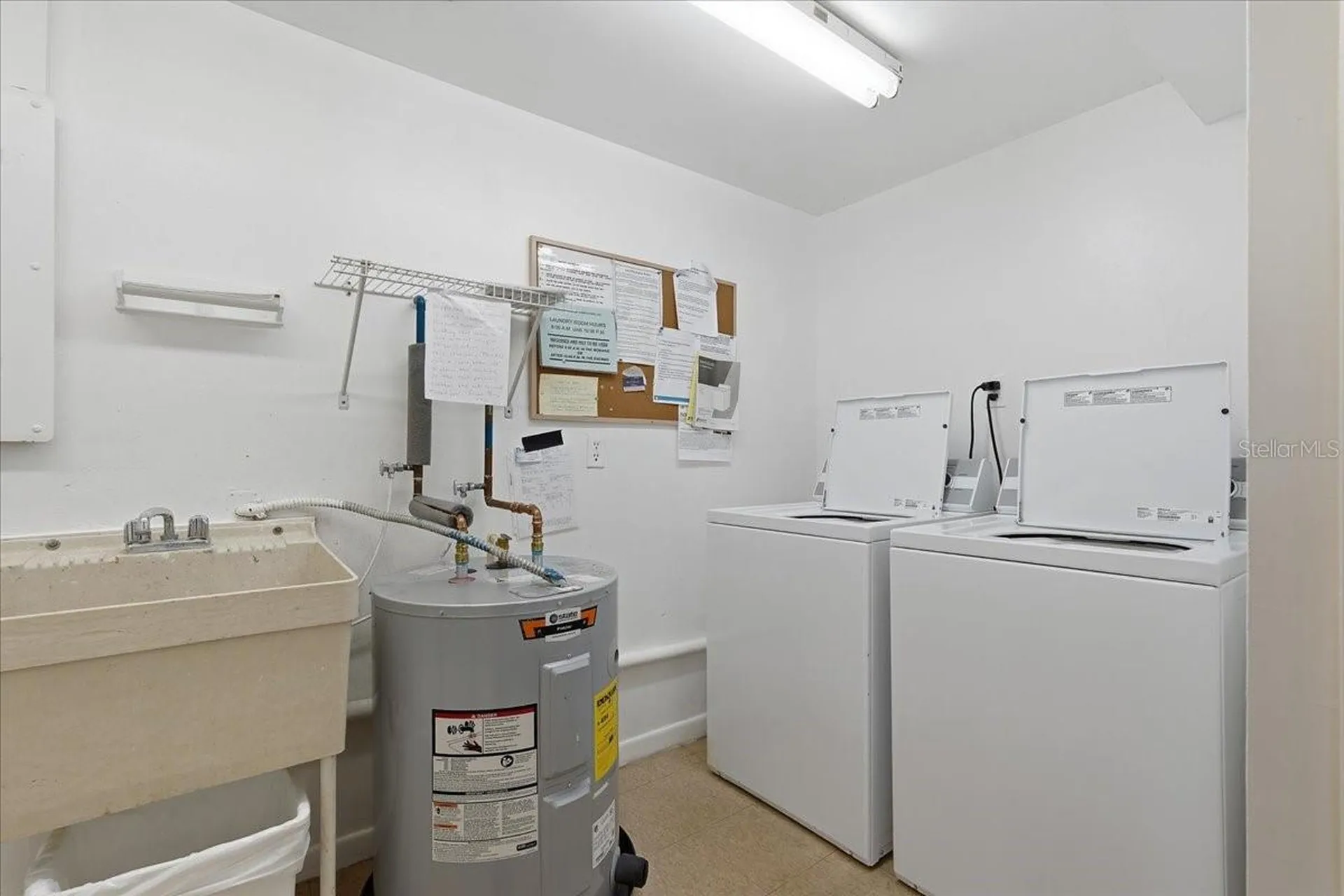 401 Mariner Drive Tarpon Springs FL 34689