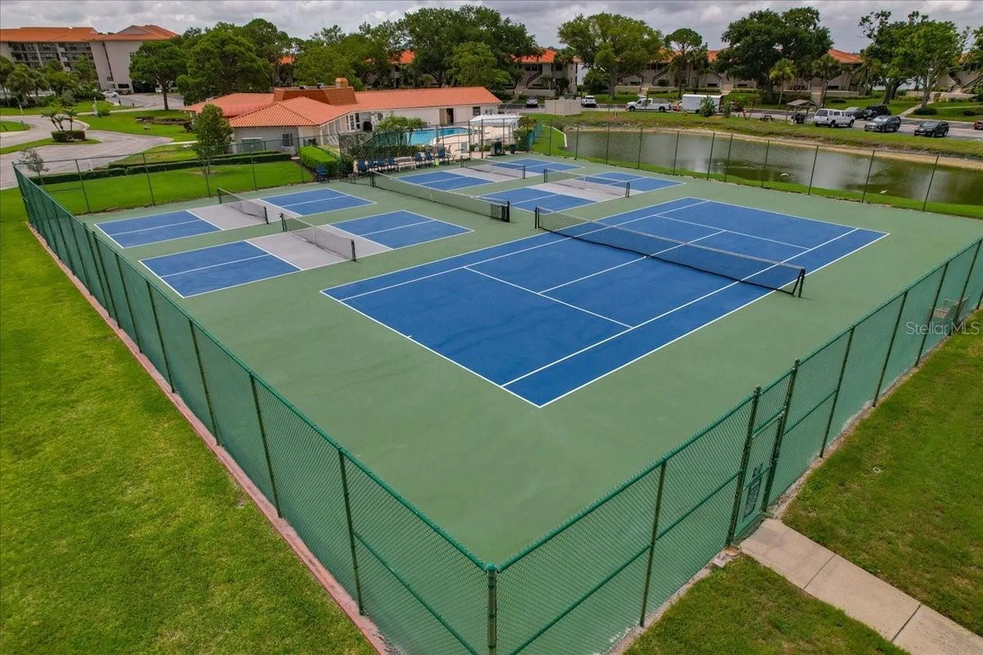 401 Mariner Drive Tarpon Springs FL 34689