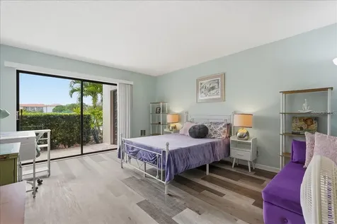 401 Mariner Drive Tarpon Springs FL 34689