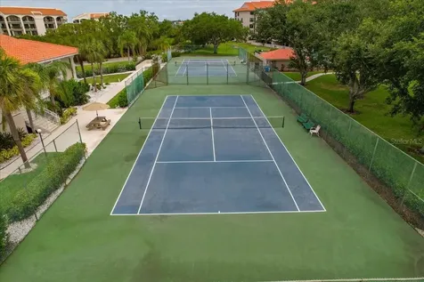 401 Mariner Drive Tarpon Springs FL 34689
