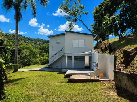 32 Calle Teresa Negrón Bo. Naranjales Mayaguez PR 00680