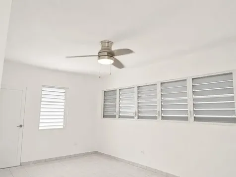 32 Calle Teresa Negrón Bo. Naranjales Mayaguez PR 00680