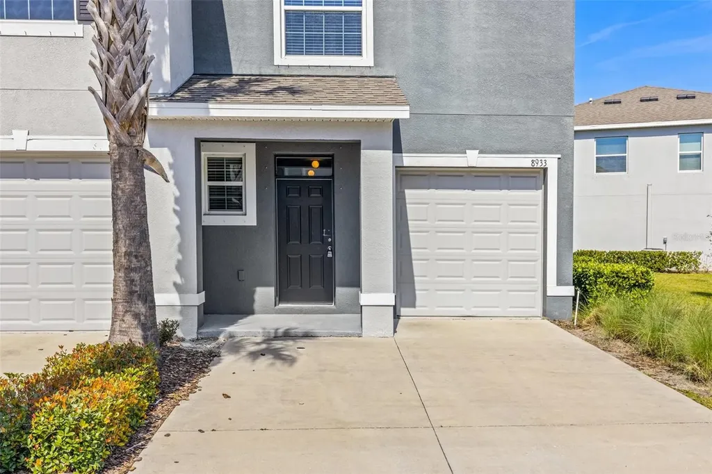8933 Indigo Trail Loop Riverview FL 33578