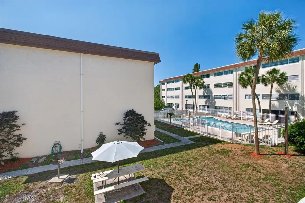 6370 1st Street N St Petersburg FL 33702