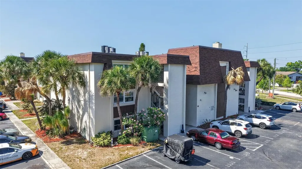 6370 1st Street N St Petersburg FL 33702