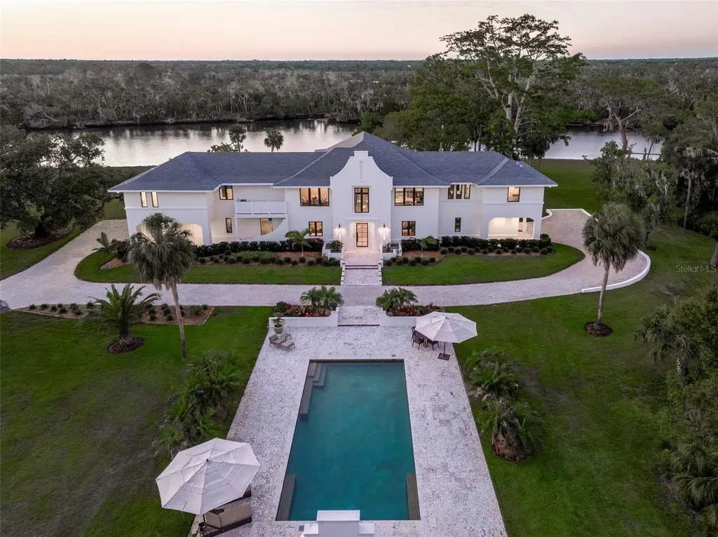 1245 Mill Creek Road Bradenton FL 34212