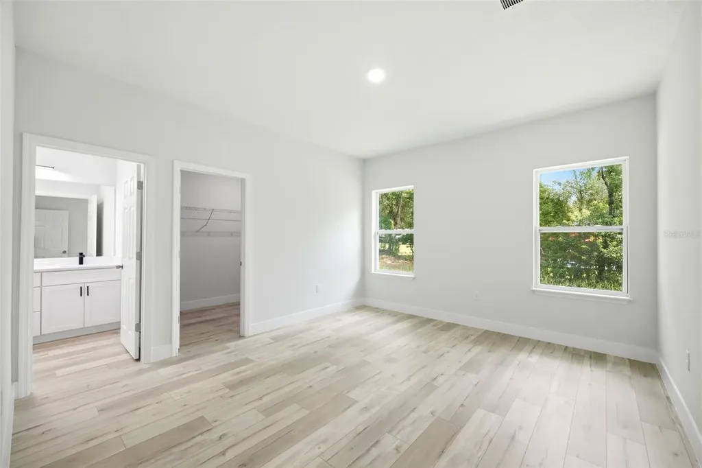 8511 N Golfview Drive Citrus Springs FL 34434