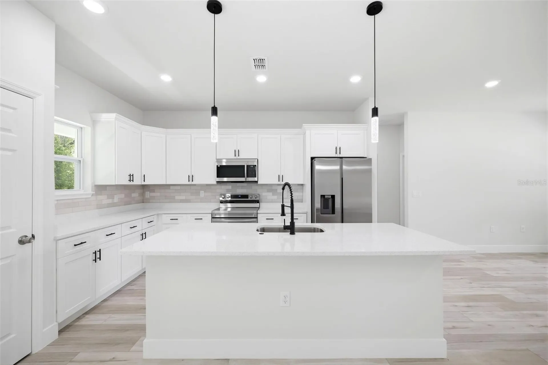 8511 N Golfview Drive Citrus Springs FL 34434