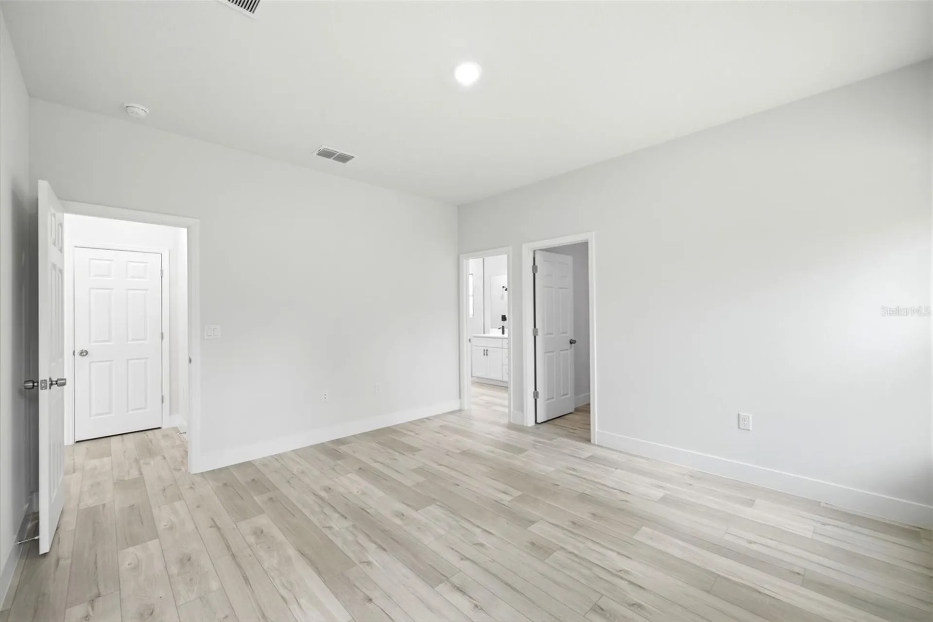 8511 N Golfview Drive Citrus Springs FL 34434