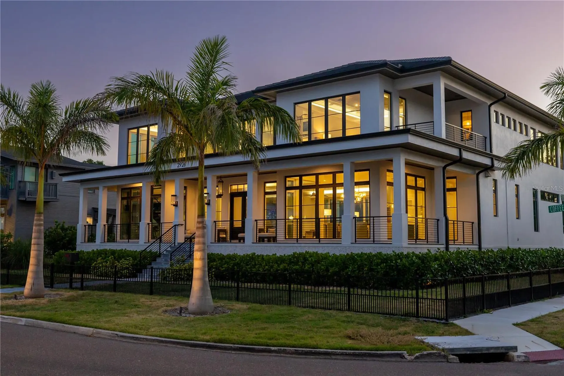 2926 Coffee Pot Boulevard NE St Petersburg FL 33704