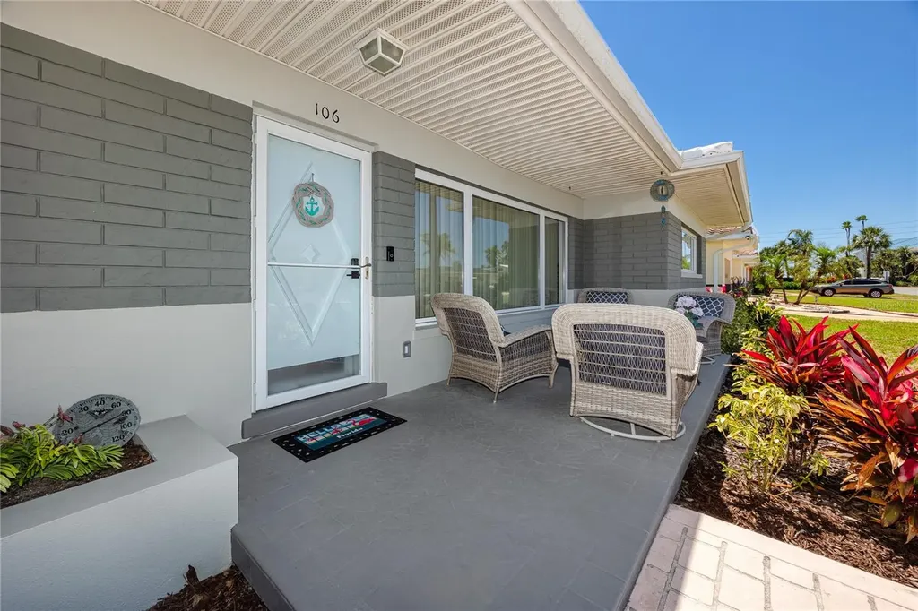 106 19th Street Belleair Beach FL 33786