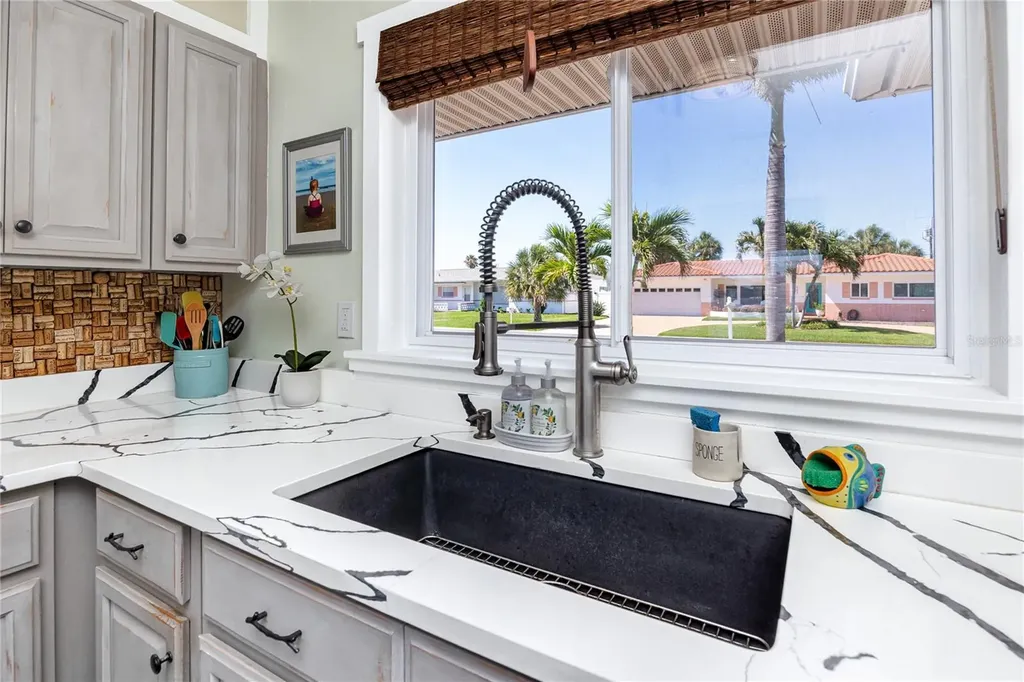106 19th Street Belleair Beach FL 33786