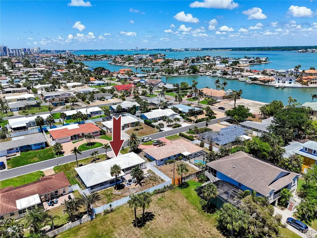 106 19th Street Belleair Beach FL 33786