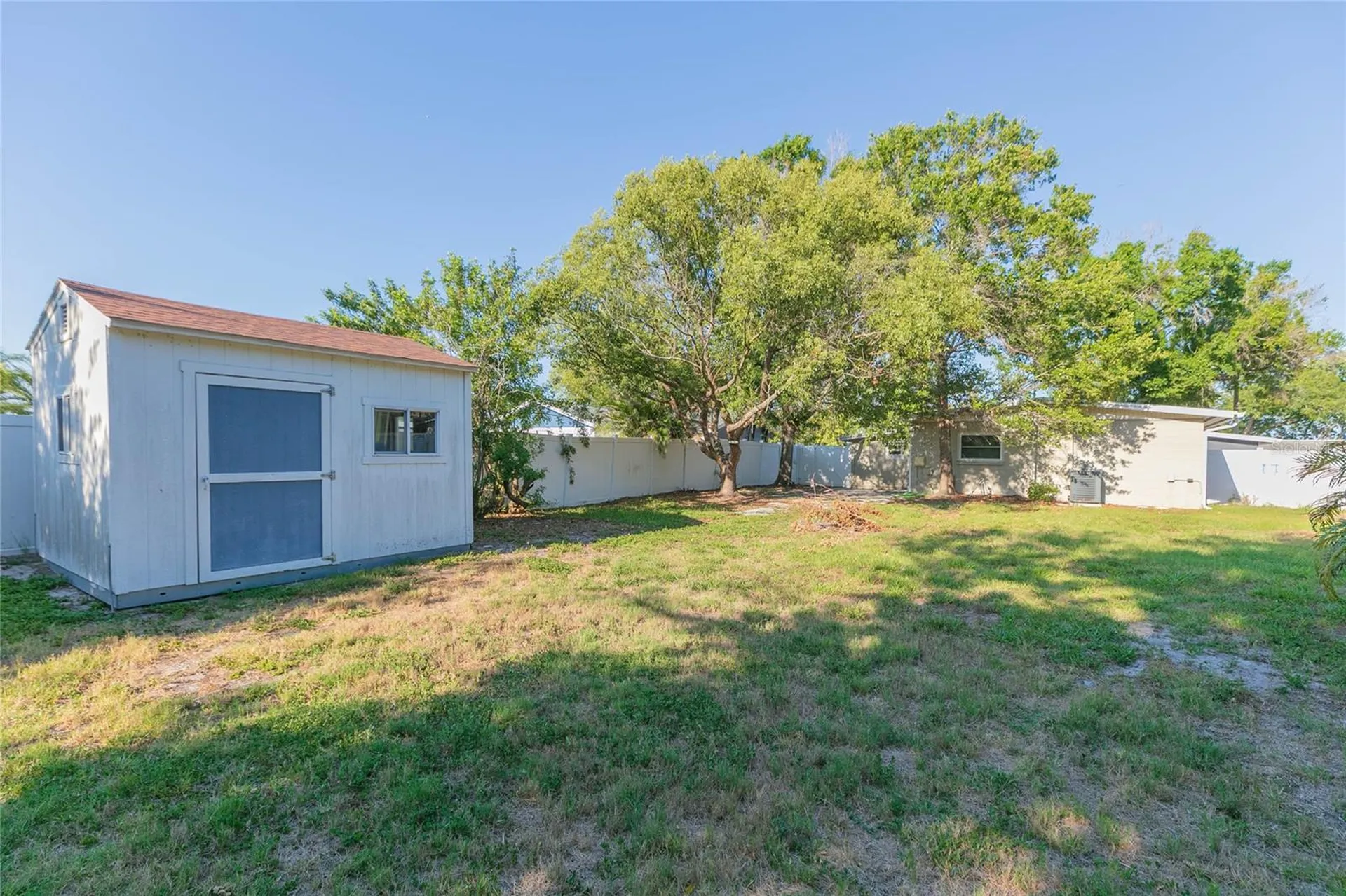 6321 S Renellie Court Tampa FL 33616