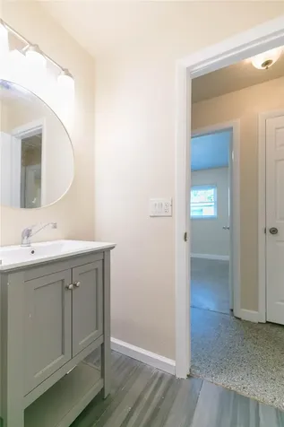 6321 S Renellie Court Tampa FL 33616