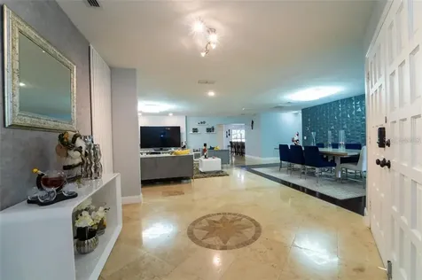 4627 Woodlot Court Orlando FL 32835