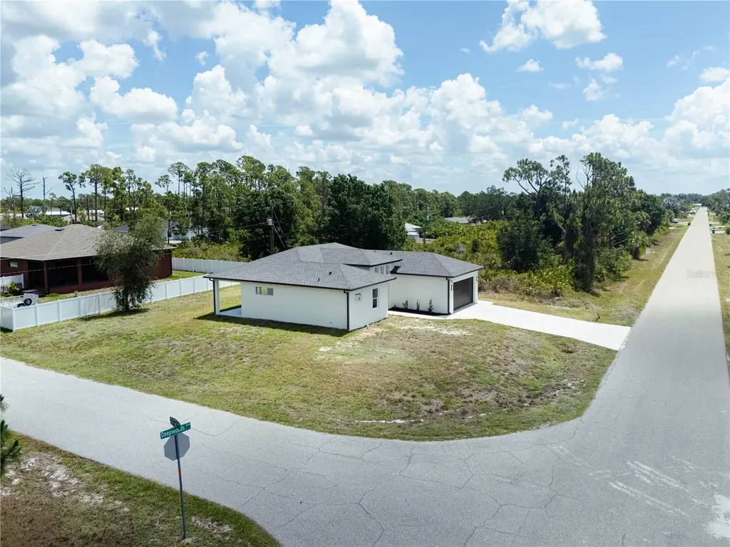 12462 Deepwoods Avenue Port Charlotte FL 33981