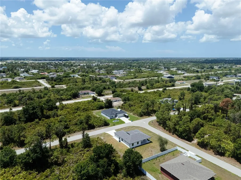 12462 Deepwoods Avenue Port Charlotte FL 33981