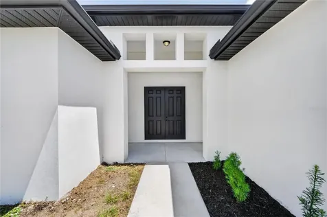 12462 Deepwoods Avenue Port Charlotte FL 33981
