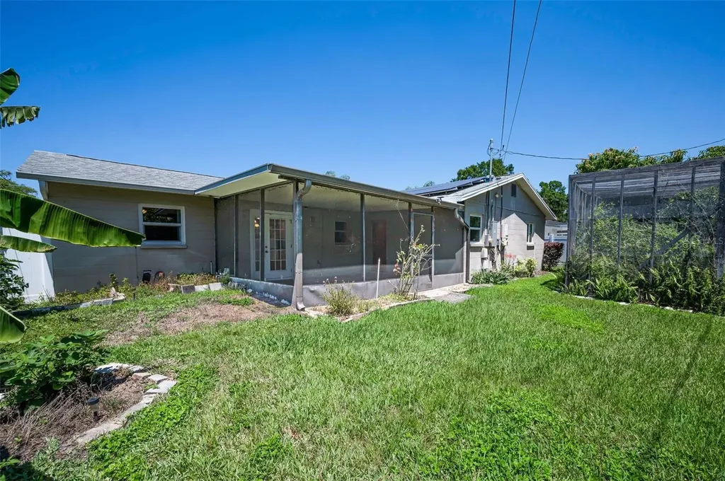 9083 Briarwood Drive Seminole FL 33772