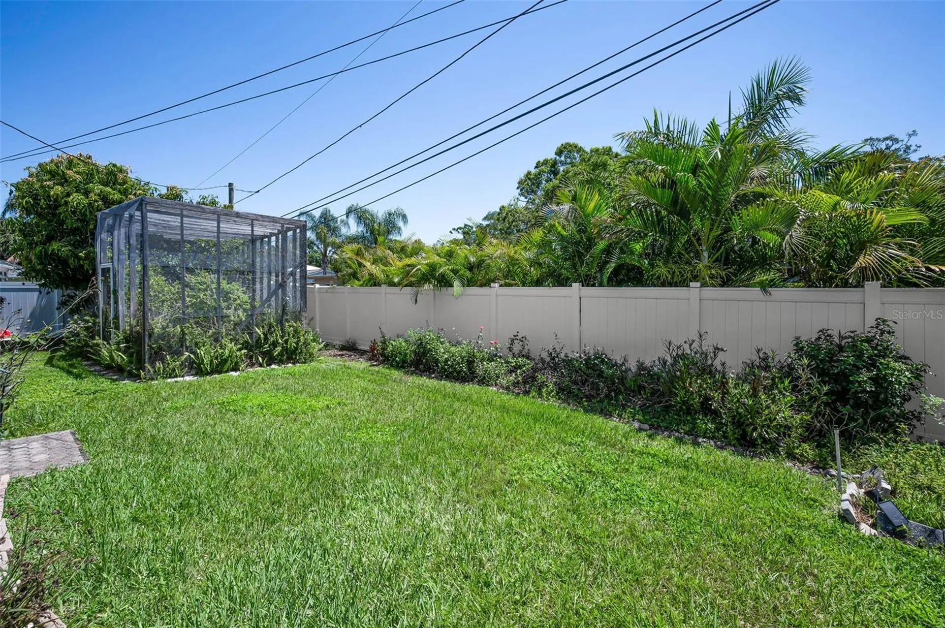 9083 Briarwood Drive Seminole FL 33772