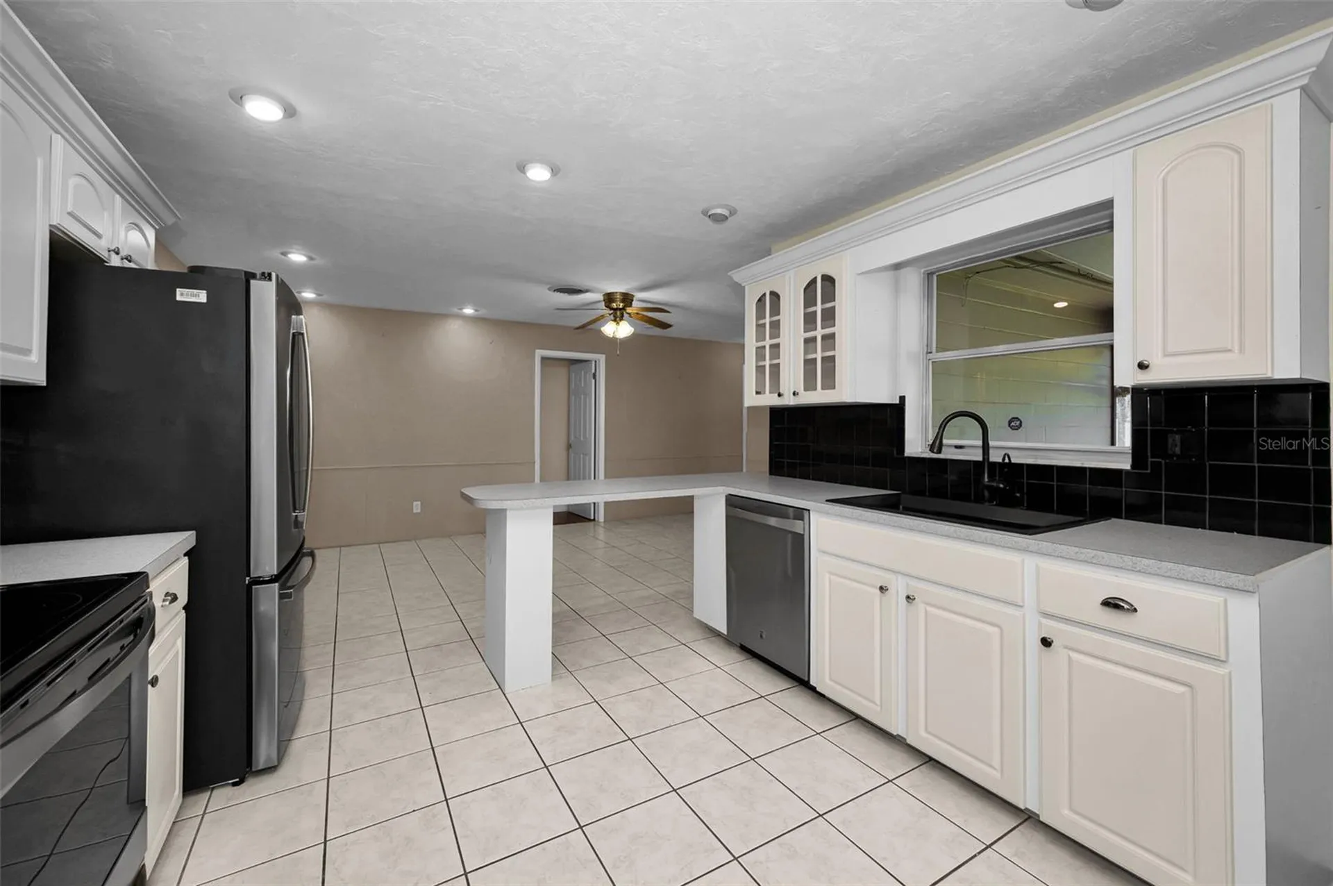 9083 Briarwood Drive Seminole FL 33772