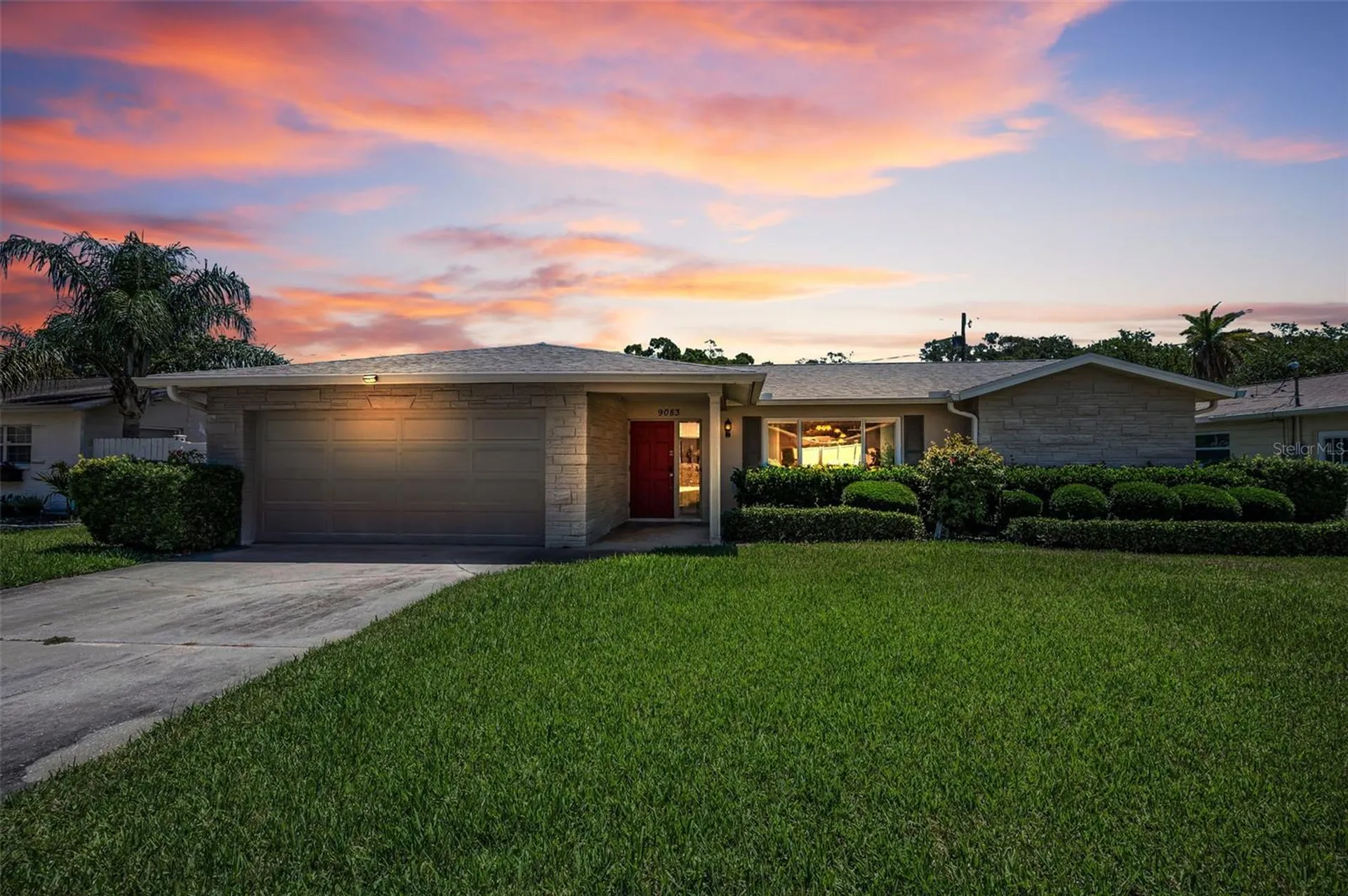 9083 Briarwood Drive Seminole FL 33772