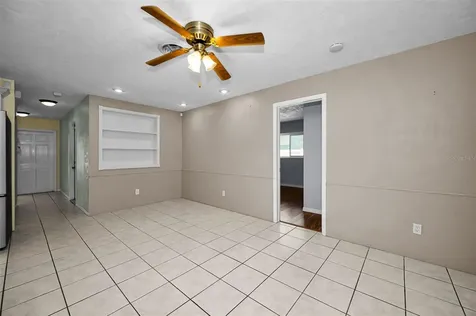 9083 Briarwood Drive Seminole FL 33772