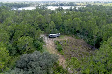 826 Frontier Trail Osteen FL 32764