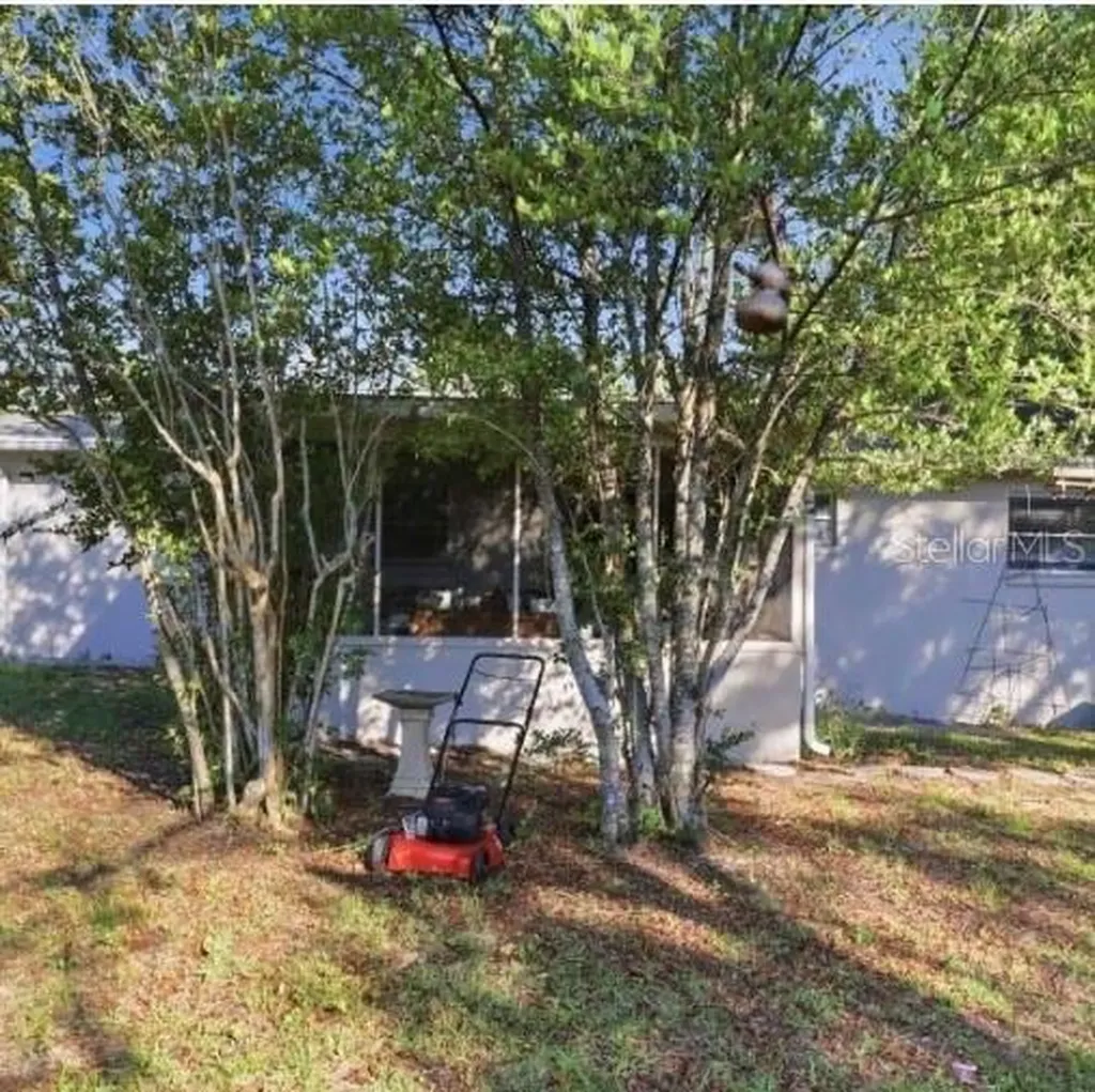 56 S Columbus Street Beverly Hills FL 34465