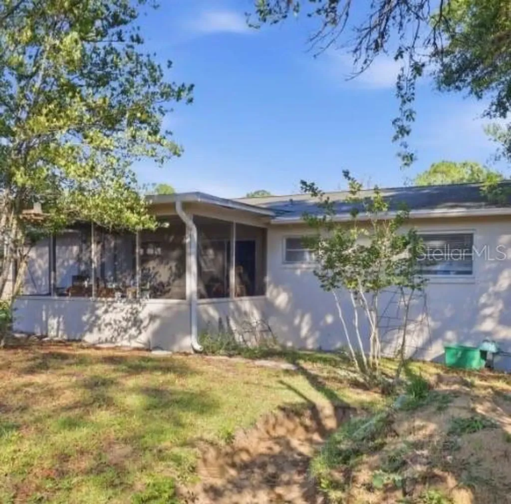 56 S Columbus Street Beverly Hills FL 34465