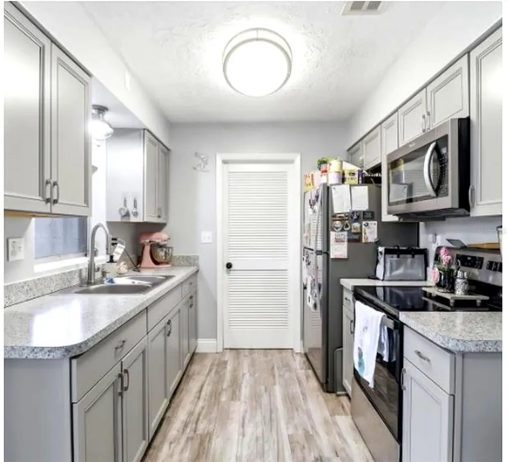 56 S Columbus Street Beverly Hills FL 34465