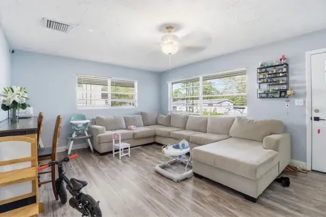 56 S Columbus Street Beverly Hills FL 34465