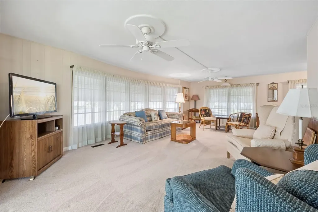 43 Sabal Palm Circle Eustis FL 32726