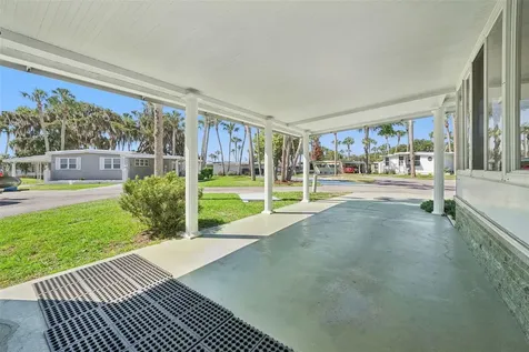 43 Sabal Palm Circle Eustis FL 32726