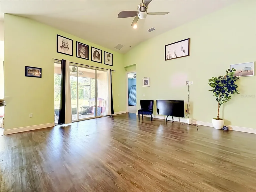 480 Bellissimo Place Howey In The Hills FL 34737