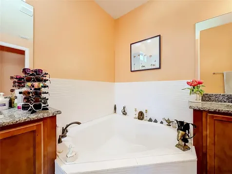 480 Bellissimo Place Howey In The Hills FL 34737