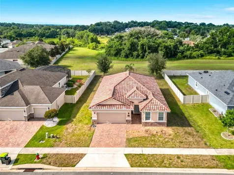 480 Bellissimo Place Howey In The Hills FL 34737