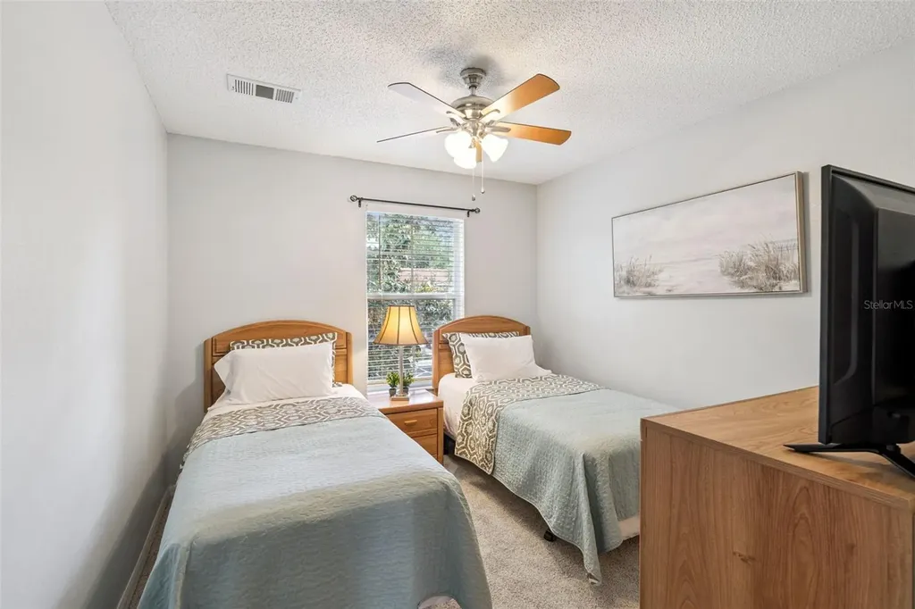8498 Crystal Cove Loop Kissimmee FL 34747