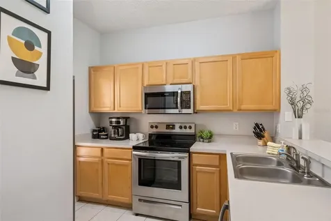 8498 Crystal Cove Loop Kissimmee FL 34747