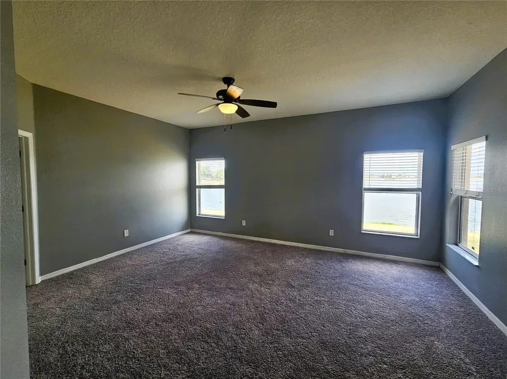 1824 Mira Lago Circle Ruskin FL 33570