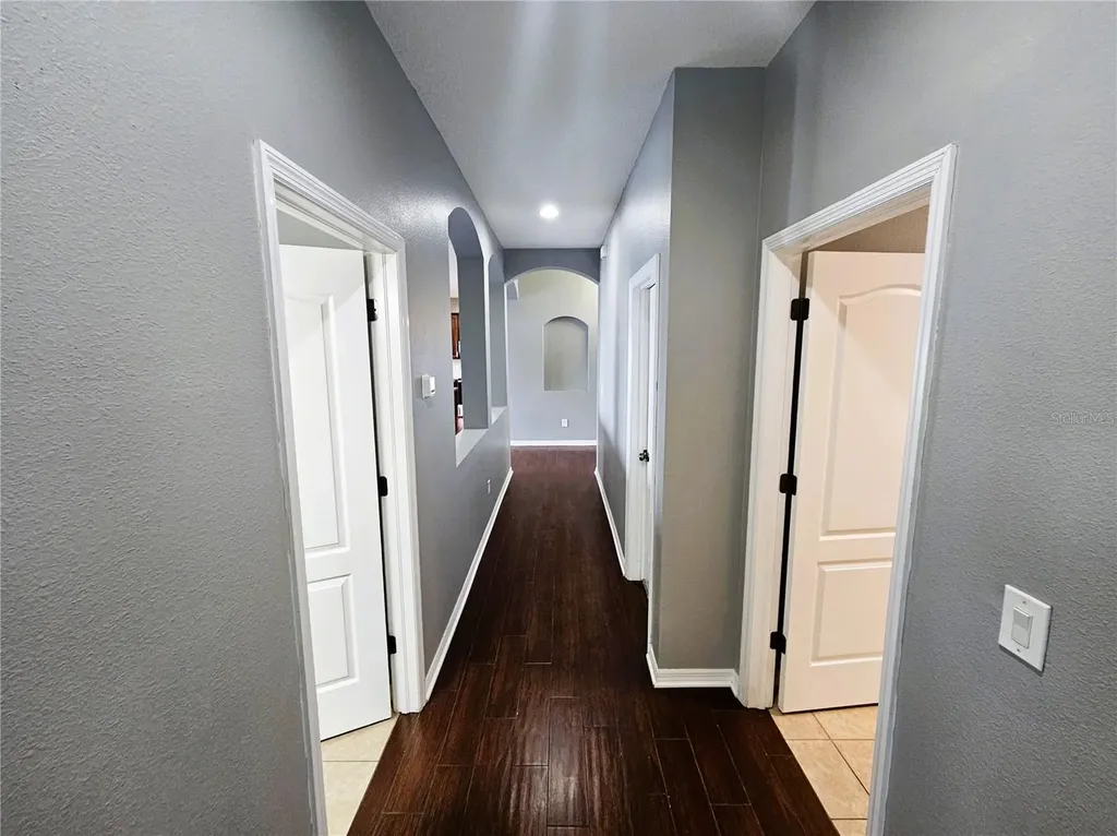 1824 Mira Lago Circle Ruskin FL 33570
