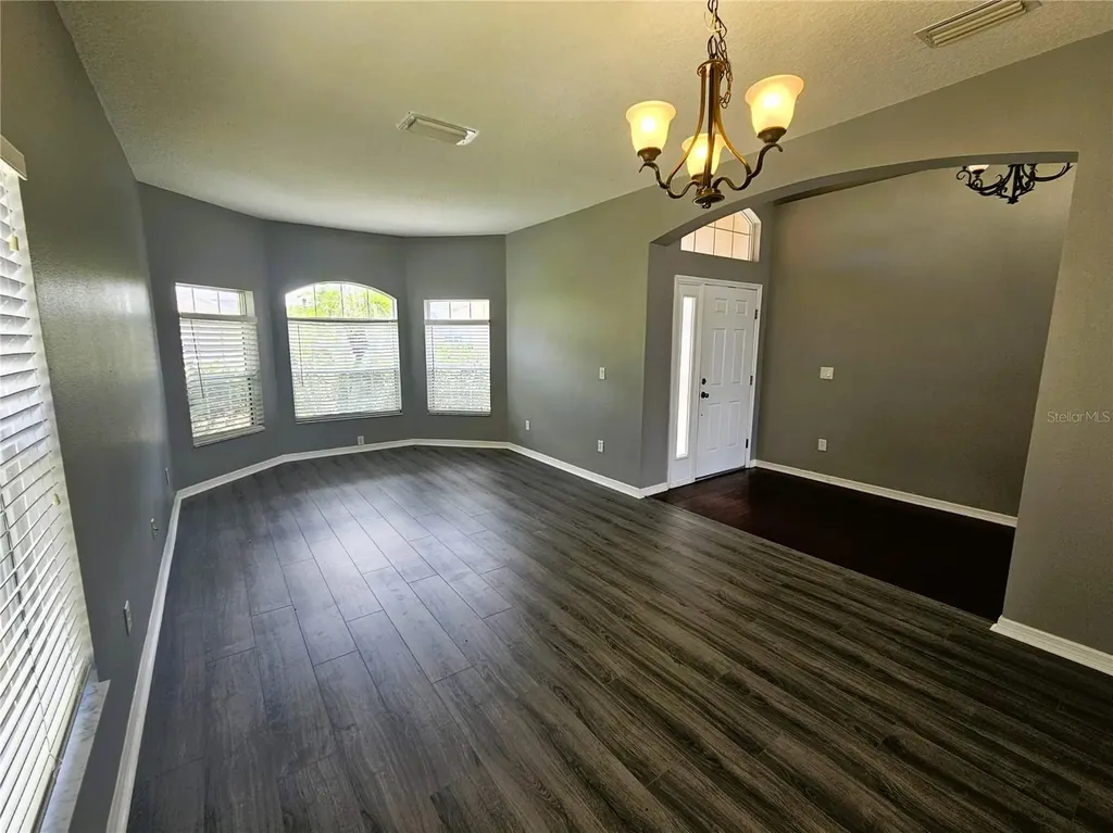 1824 Mira Lago Circle Ruskin FL 33570